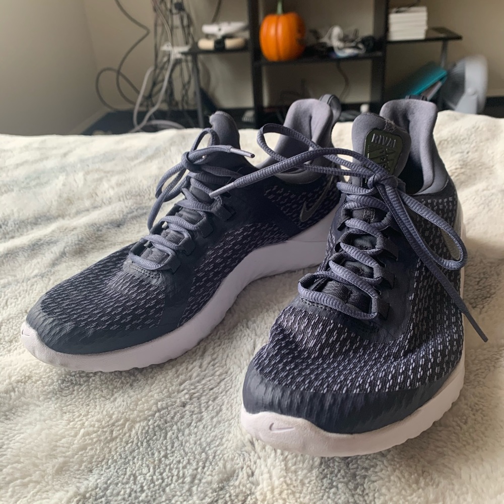 Nike react rivals
